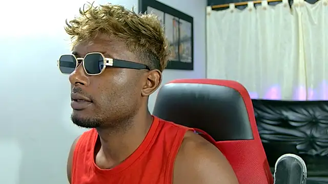 Snapshot of Black_indiian chatting on November 26, 2025, 5:07 am Black indiian online show from November 26, 2025, 5:07 am