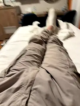 youngermansas online show from September 24, 2025, 11:43 pm