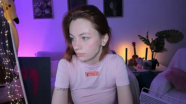 Alyssa Smitt online show from November 27, 2025, 12:33 am