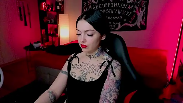 Magic Allie online show from July 4, 2026, 8:24 pm