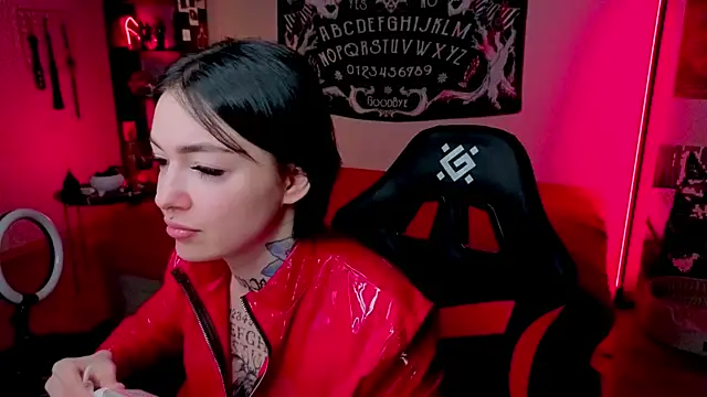 Magic Allie online show from July 7, 2026, 8:23 pm