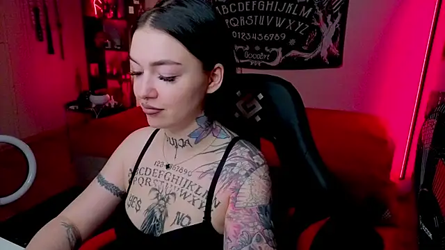 Magic Allie online show from July 15, 2026, 8:27 pm