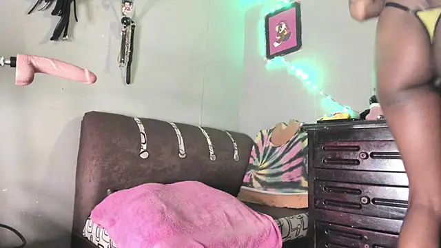 Snapshot of sexy-Bunny chatting on October 29, 2025, 10:31 pm sexy-Bunny online show from October 29, 2025, 10:31 pm