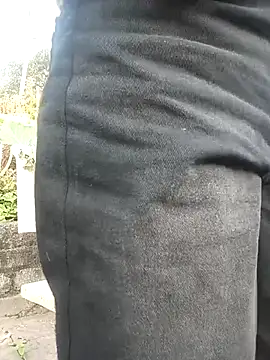 Snapshot of Rose_DiDi chatting on December 23, 2025, 8:57 am Rose DiDi online show from December 23, 2025, 8:57 am