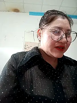 Rose DiDi online show from August 4, 2026, 3:00 am