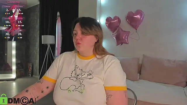 Snapshot of Ruth_Oliver chatting on June 17, 2026, 1:05 am Ruth Oliver online show from June 17, 2026, 1:05 am