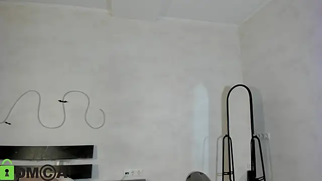 Ruth Oliver online show from October 31, 2025, 1:13 am