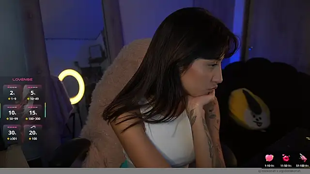 Snapshot of MissKorah chatting on September 26, 2025, 9:21 pm MissKorah online show from September 26, 2025, 9:21 pm