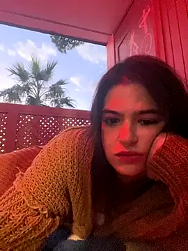 SafeinouterSpace online show from December 4, 2025, 12:42 am