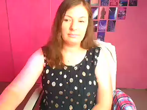 Snapshot of Lissmilf chatting on August 9, 2026, 12:00 pm Lissmilf online show from August 9, 2026, 12:00 pm