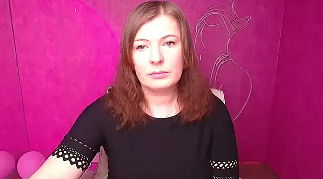 Snapshot of Lissmilf chatting on February 22, 2025, 12:40 pm Lissmilf online show from February 22, 2025, 12:40 pm