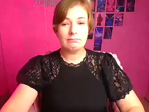 Snapshot of Lissmilf chatting on October 18, 2025, 11:45 am Lissmilf online show from October 18, 2025, 11:45 am