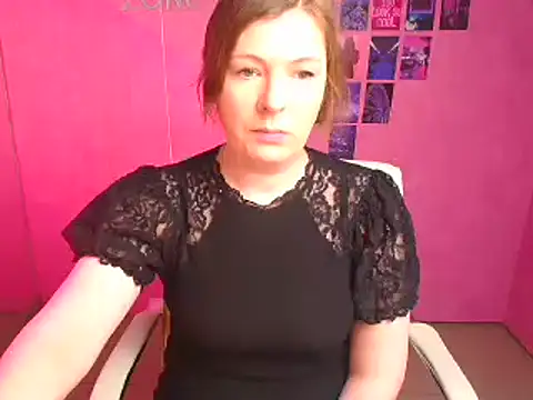 Lissmilf online show from March 25, 2026, 12:37 pm