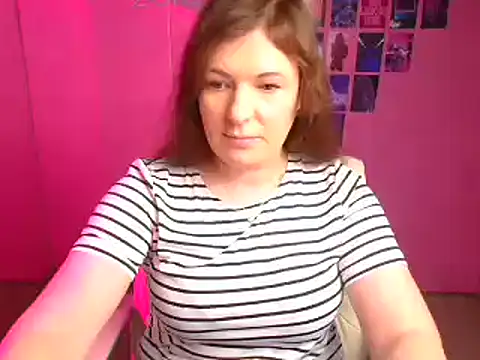 Snapshot of Lissmilf chatting on November 5, 2025, 12:41 pm Lissmilf online show from November 5, 2025, 12:41 pm