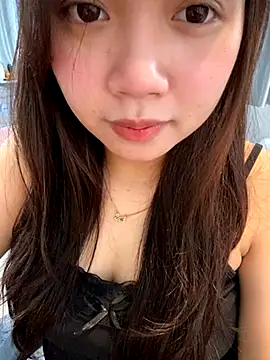 Hotellinh12 online show from October 20, 2025, 7:53 am