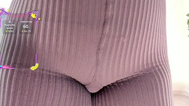 Snapshot of thais_dreams chatting on October 16, 2025, 12:24 pm thais dreams online show from October 16, 2025, 12:24 pm