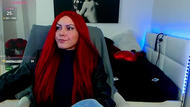 EvelynQueenn online show from March 4, 2025, 6:58 am