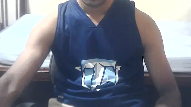 Snapshot of ROCKY_USA_18 chatting on June 22, 2026, 8:55 am ROCKY USA 18 online show from June 22, 2026, 8:55 am