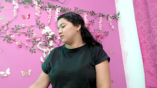 Snapshot of Watagatapitusberry1 chatting on February 3, 2025, 1:52 am Watagatapitusberry1 online show from February 3, 2025, 1:52 am