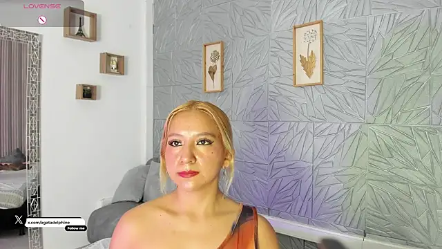 Snapshot of agatadelphine chatting on June 11, 2026, 1:30 pm agatadelphine online show from June 11, 2026, 1:30 pm