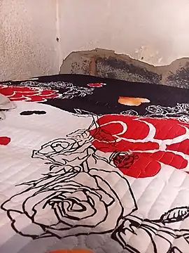 Snapshot of Uncletee112 chatting on February 3, 2026, 10:31 am Uncletee112 online show from February 3, 2026, 10:31 am