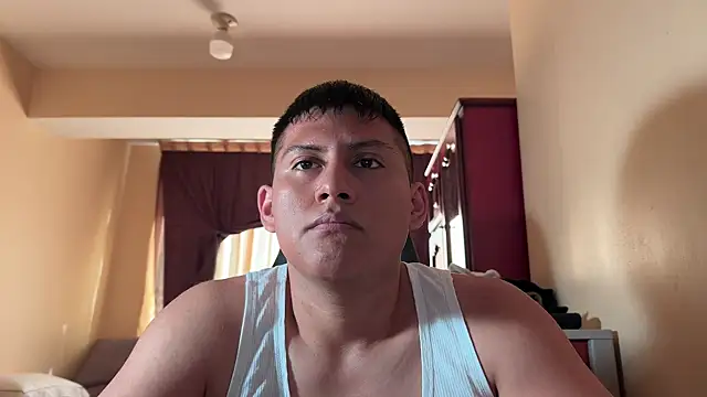 Snapshot of JoshuaTls08 chatting on November 18, 2025, 1:03 pm JoshuaTls08 online show from November 18, 2025, 1:03 pm