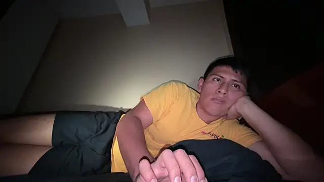 Snapshot of JoshuaTls08 chatting on October 19, 2025, 4:48 am JoshuaTls08 online show from October 19, 2025, 4:48 am