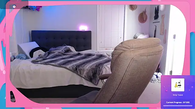 CirqueNoirBlu online show from December 3, 2025, 2:34 am