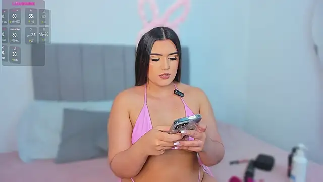 Snapshot of dulce__hills chatting on October 22, 2025, 3:28 am dulce hills online show from October 22, 2025, 3:28 am