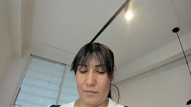GiaFox  online show from June 19, 2026, 7:52 pm