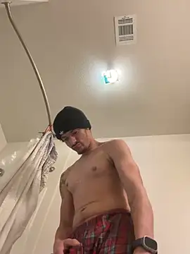 Snapshot of Clearlytothepoint420 chatting on February 16, 2025, 5:15 am Clearlytothepoint420 online show from February 16, 2025, 5:15 am