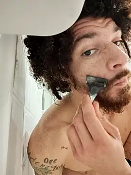 Snapshot of Clearlytothepoint420 chatting on September 24, 2025, 9:10 pm Clearlytothepoint420 online show from September 24, 2025, 9:10 pm