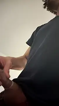 Snapshot of Clearlytothepoint420 chatting on October 20, 2025, 10:10 pm Clearlytothepoint420 online show from October 20, 2025, 10:10 pm