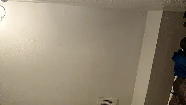 Snapshot of Clearlytothepoint420 chatting on October 21, 2025, 11:31 am Clearlytothepoint420 online show from October 21, 2025, 11:31 am