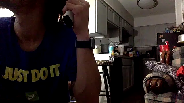 Snapshot of Clearlytothepoint420 chatting on October 15, 2025, 9:01 pm Clearlytothepoint420 online show from October 15, 2025, 9:01 pm