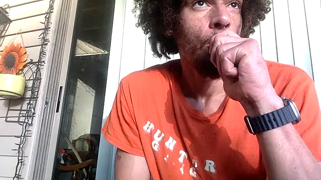 Snapshot of Clearlytothepoint420 chatting on October 19, 2025, 1:03 pm Clearlytothepoint420 online show from October 19, 2025, 1:03 pm