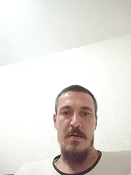 mayk18cm online show from October 8, 2025, 6:30 pm