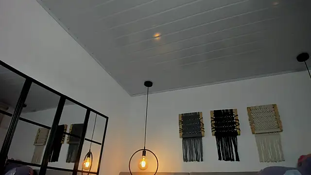 Sweet camille online show from March 7, 2026, 2:18 am