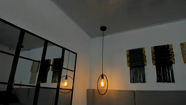 Snapshot of Sweet_camille chatting on July 29, 2026, 2:22 am Sweet camille online show from July 29, 2026, 2:22 am