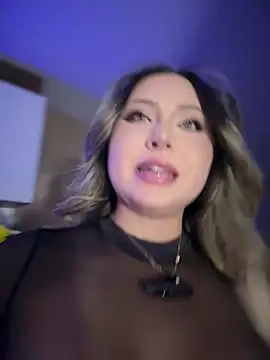 Snapshot of SaraFerreira chatting on April 2, 2026, 1:13 am SaraFerreira online show from April 2, 2026, 1:13 am