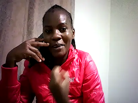 Snapshot of Pierra77 chatting on November 9, 2025, 1:04 pm Pierra77 online show from November 9, 2025, 1:04 pm