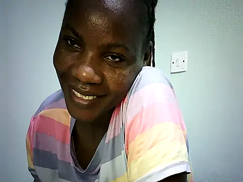 Snapshot of Pierra77 chatting on November 16, 2025, 1:43 am Pierra77 online show from November 16, 2025, 1:43 am