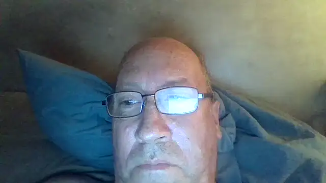 hornyrich69 online show from December 17, 2025, 7:24 am