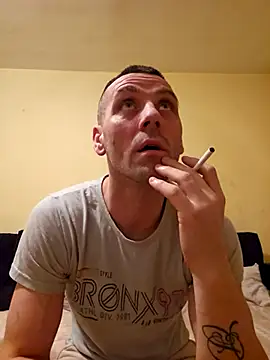 Aian09 online show from February 23, 2025, 4:24 pm