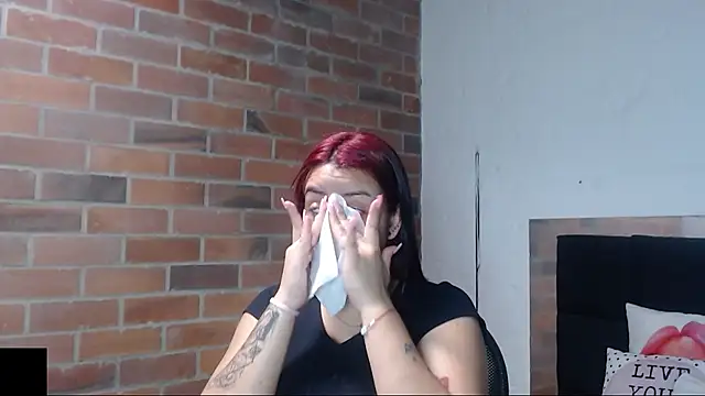 Snapshot of salome__hills1 chatting on March 6, 2025, 7:10 pm salome hills1 online show from March 6, 2025, 7:10 pm