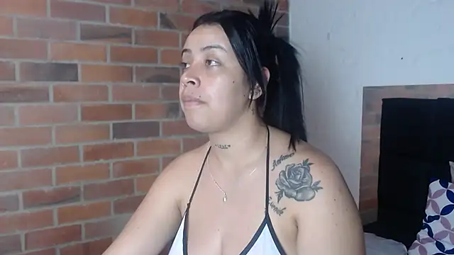 Snapshot of salome__hills1 chatting on December 15, 2025, 8:25 pm salome hills1 online show from December 15, 2025, 8:25 pm