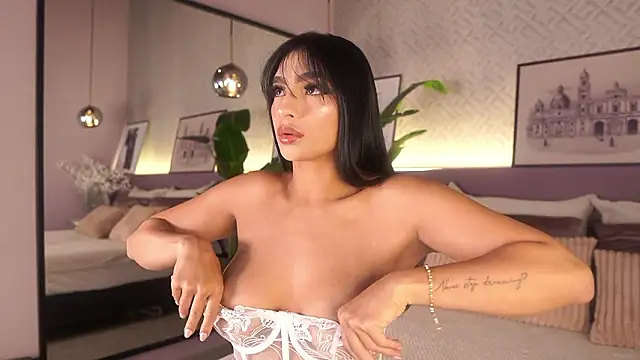 IzzyWild online show from February 6, 2026, 11:06 am