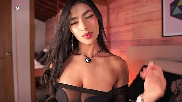 IzzyWild online show from November 16, 2025, 10:09 am