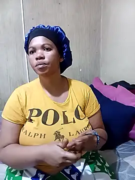 Snapshot of FreakyAngel3X chatting on December 3, 2025, 11:20 am FreakyAngel3X online show from December 3, 2025, 11:20 am