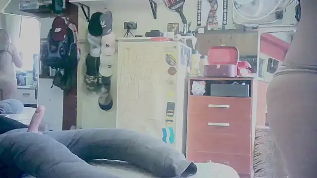 Snapshot of mybodyarg chatting on October 21, 2025, 10:47 am mybodyarg online show from October 21, 2025, 10:47 am